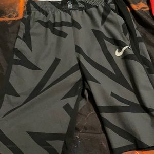 Boys Nike Kyrie Irving shorts